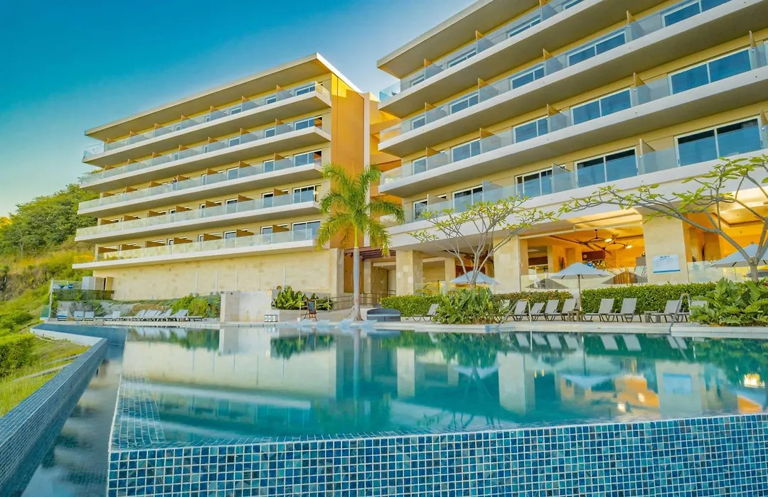 Wyndham Tamarindo-1